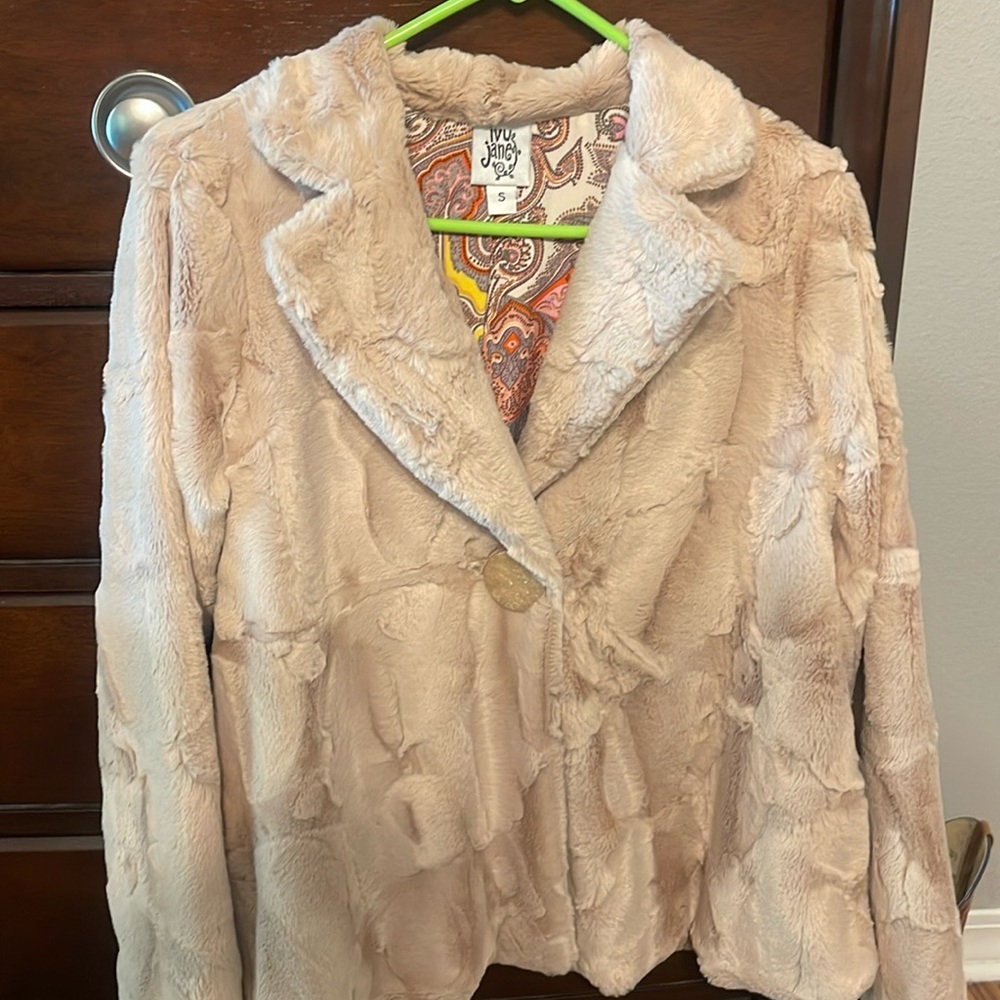 Ivy Jane coat
